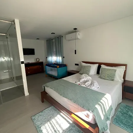 2suites *